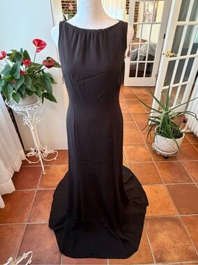 Ann Taylor Black Sleeveless Maxi Dress